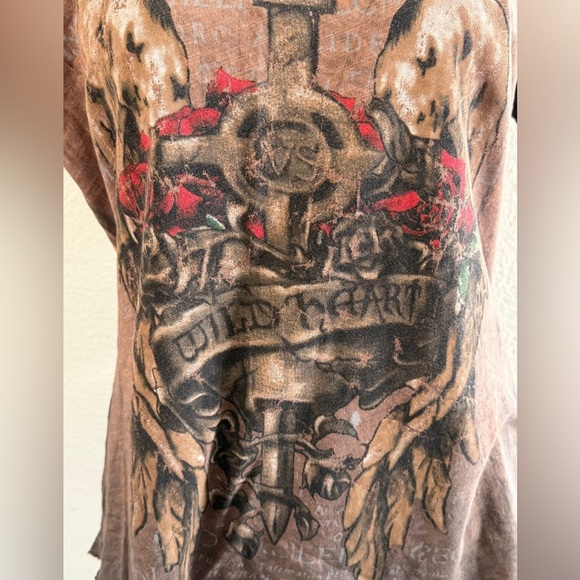 Distressed Graphic Tee - Picture 4 of 5